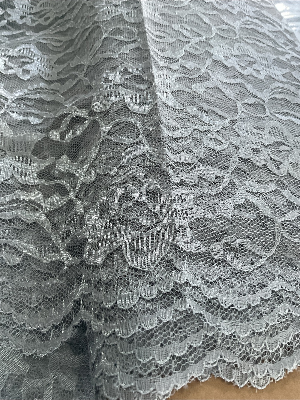 Lace.  Gray. 8 yds on bolt. New! - Picture 7 of 7